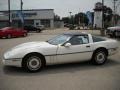 White - Corvette Coupe Photo No. 2