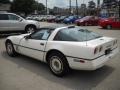 White - Corvette Coupe Photo No. 5