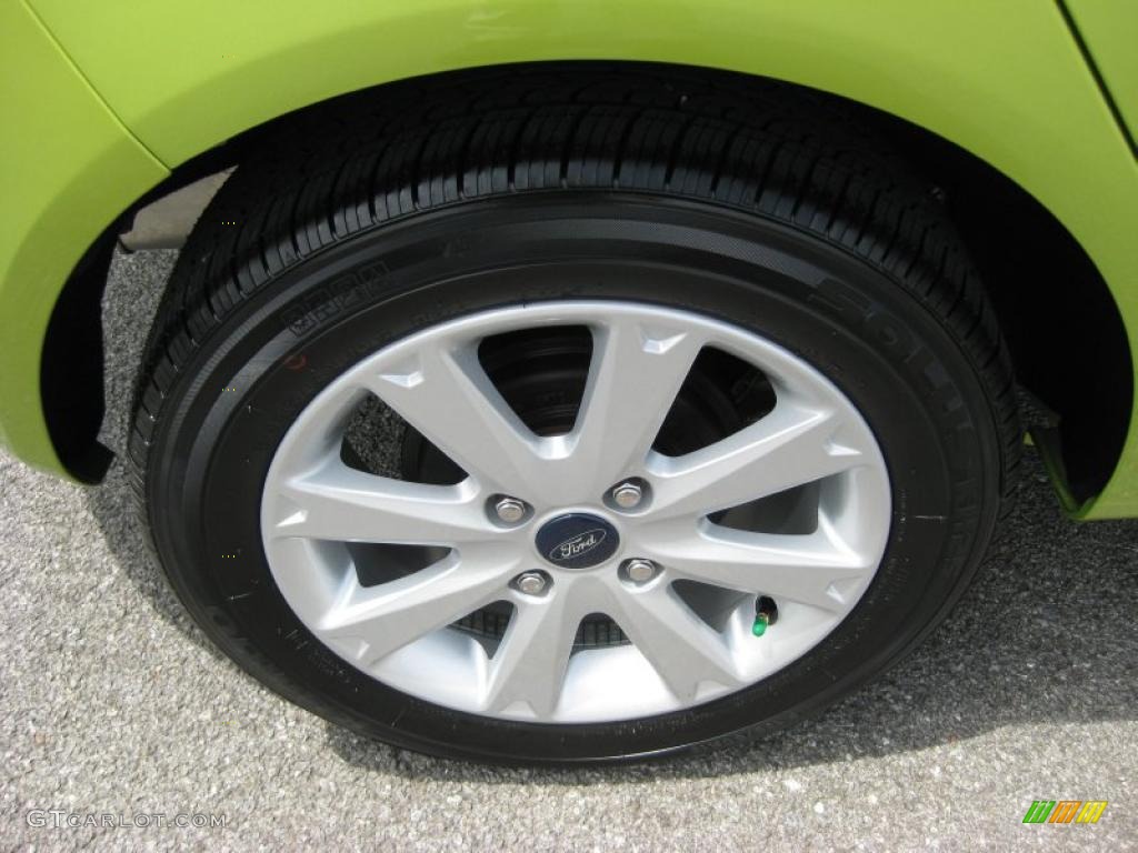 2011 Fiesta SE Hatchback - Lime Squeeze Metallic / Charcoal Black/Blue Cloth photo #11