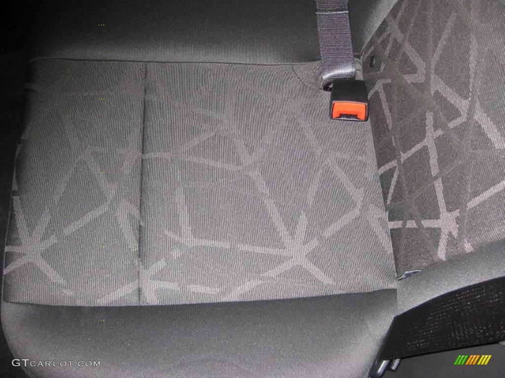 2011 Fiesta SE Hatchback - Lime Squeeze Metallic / Charcoal Black/Blue Cloth photo #23