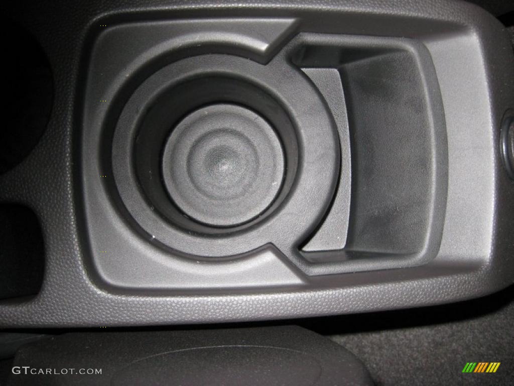 2011 Fiesta SE Hatchback - Lime Squeeze Metallic / Charcoal Black/Blue Cloth photo #34
