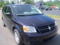 Blackberry Metallic - Grand Caravan SE Hero Photo No. 11