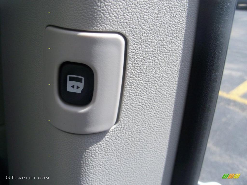 2010 Grand Caravan SE Hero - Blackberry Metallic / Medium Slate Gray/Light Shale photo #24