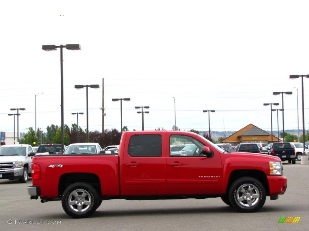 2009 Silverado 1500 LTZ Crew Cab 4x4 - Victory Red / Ebony photo #11