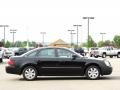 2005 Black Ford Five Hundred SEL  photo #11