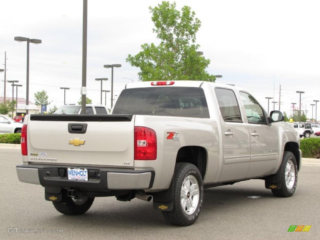 2009 Silverado 1500 LTZ Crew Cab 4x4 - Silver Birch Metallic / Ebony photo #3