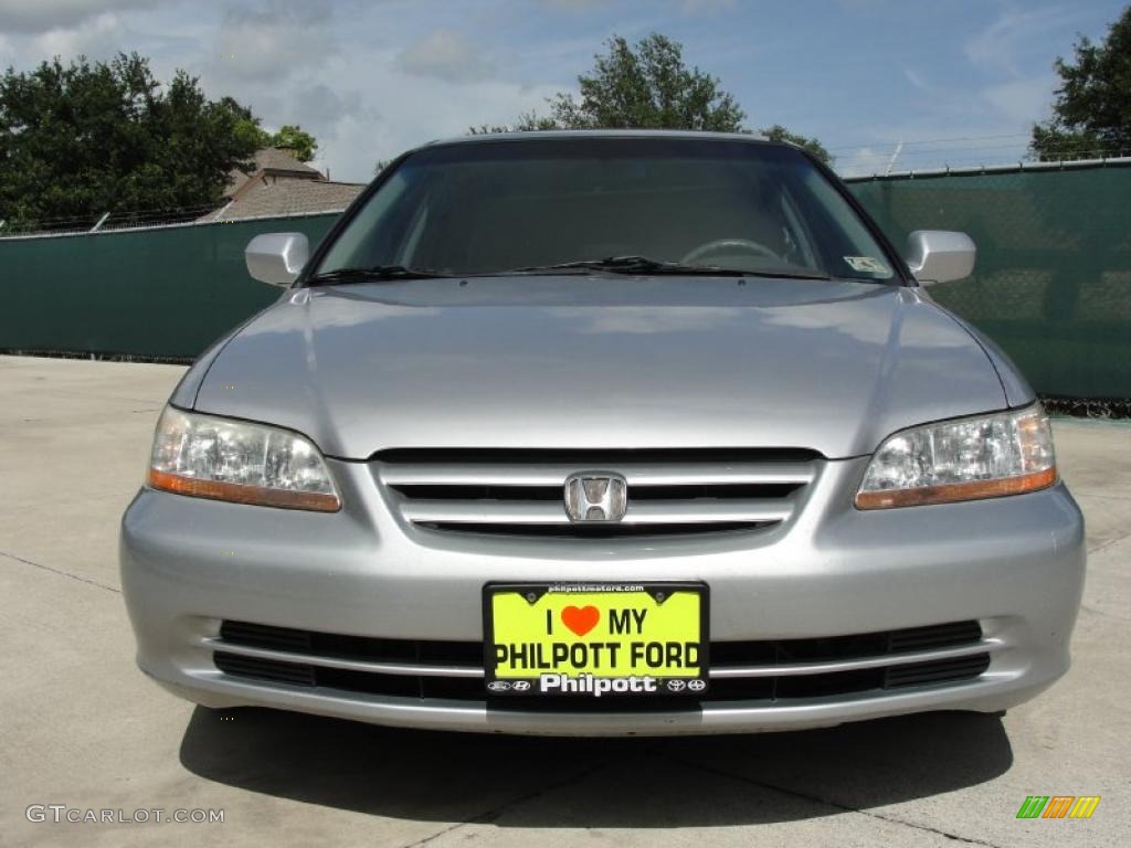 2002 Accord SE Sedan - Satin Silver Metallic / Quartz Gray photo #9