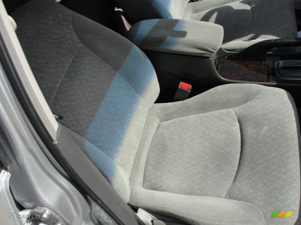 2002 Accord SE Sedan - Satin Silver Metallic / Quartz Gray photo #25