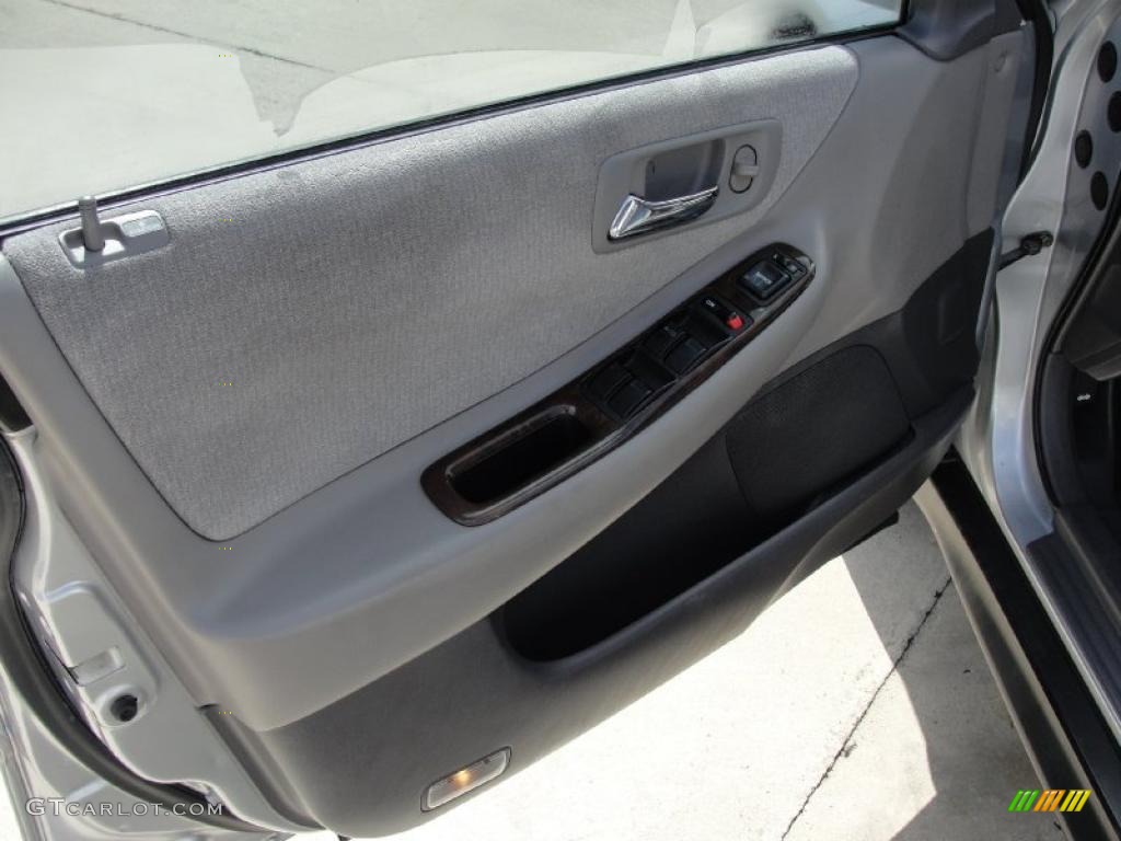 2002 Accord SE Sedan - Satin Silver Metallic / Quartz Gray photo #31