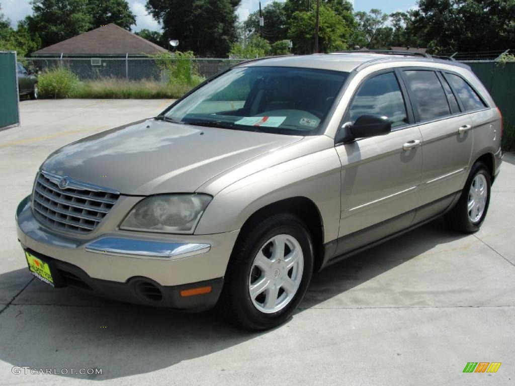 2004 Pacifica  - Linen Gold Metallic / Light Taupe photo #7