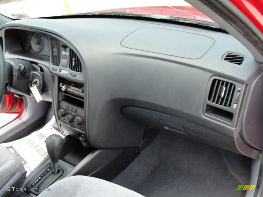 2004 Elantra GLS Sedan - Rally Red / Gray photo #21