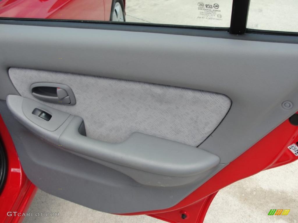 2004 Elantra GLS Sedan - Rally Red / Gray photo #23
