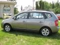 2009 Titanium Gray Kia Rondo LX  photo #16