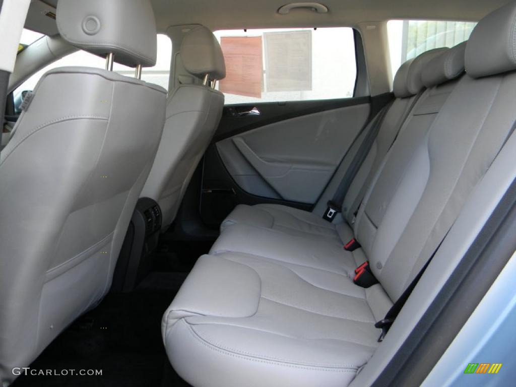 Classic Grey Interior 2007 Volkswagen Passat 3.6 4Motion Wagon Photo #33410553