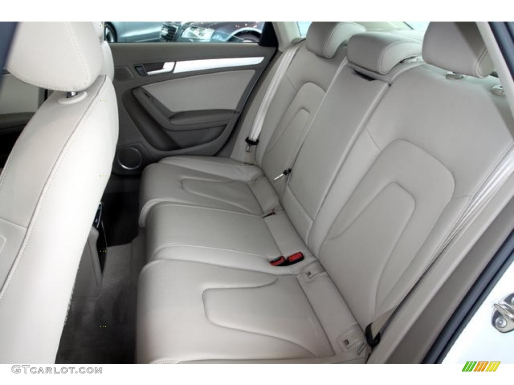 Light Gray Interior 2010 Audi A4 2.0T Sedan Photo #33414157