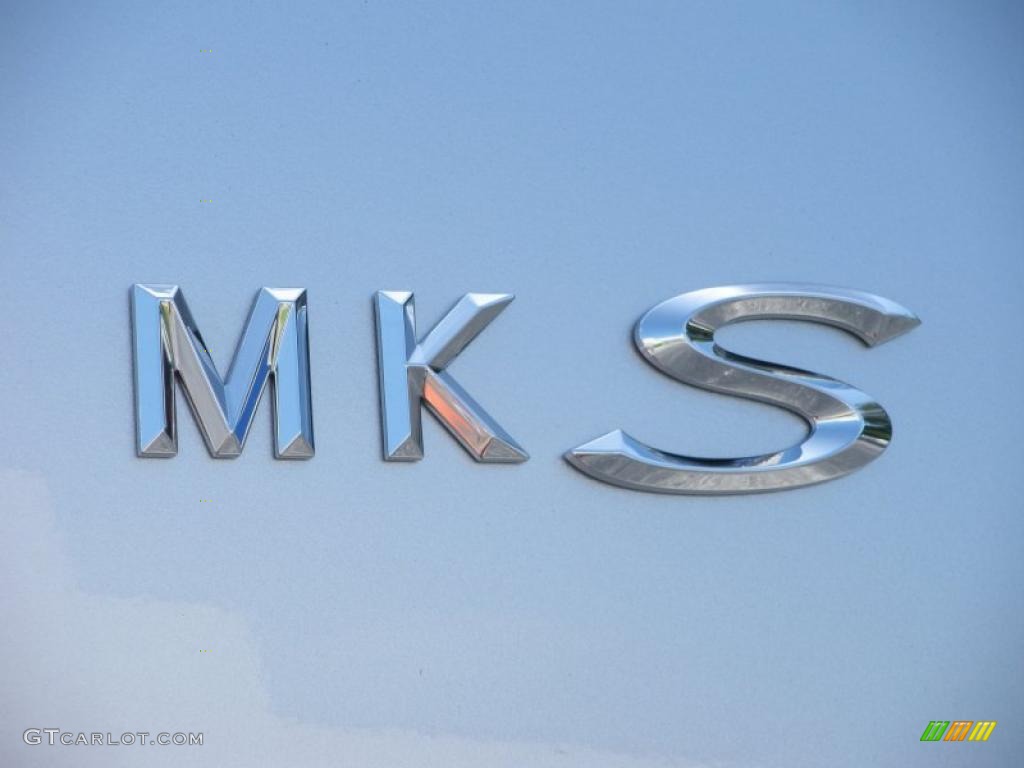 2010 MKS FWD - Ingot Silver Metallic / Cashmere/Fine Line Ebony photo #4