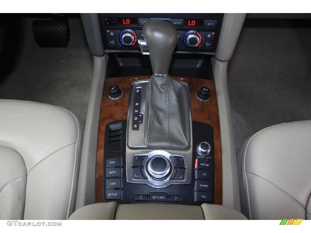 2007 Q7 3.6 Premium quattro - Sycamore Green Metallic / Limestone Grey photo #21