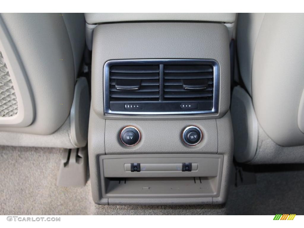 2007 Q7 3.6 Premium quattro - Sycamore Green Metallic / Limestone Grey photo #22