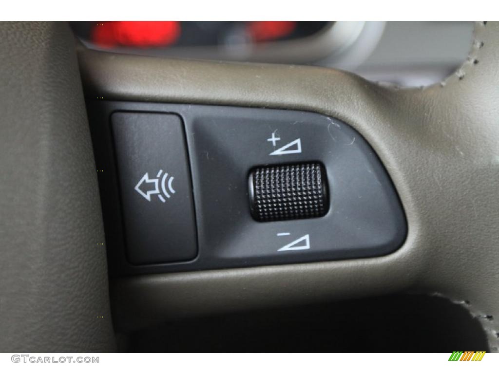 2007 Q7 3.6 Premium quattro - Sycamore Green Metallic / Limestone Grey photo #27