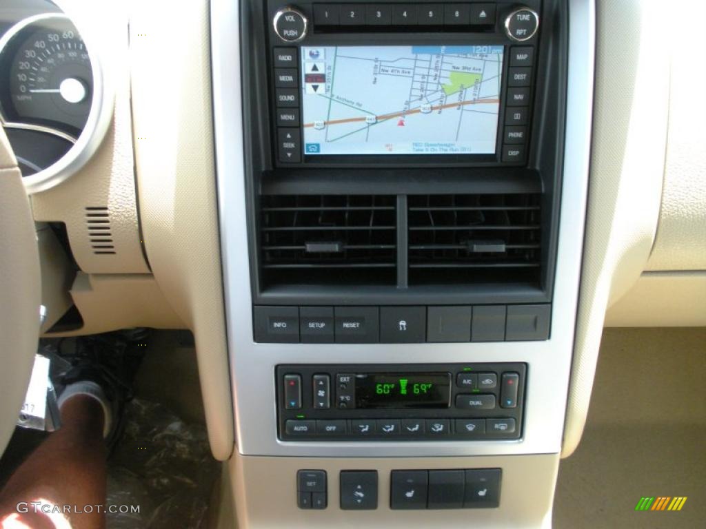 2010 Mountaineer V6 Premier - Sangria Red Metallic / Camel photo #11