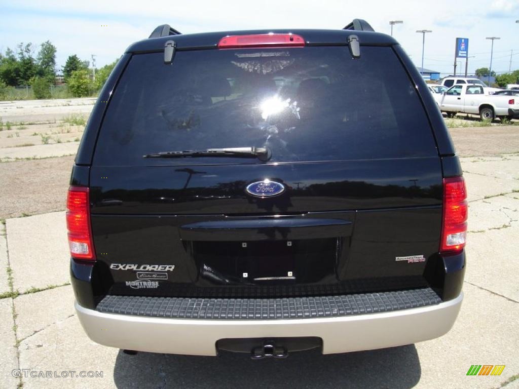 2005 Explorer Eddie Bauer 4x4 - Black / Medium Parchment photo #4