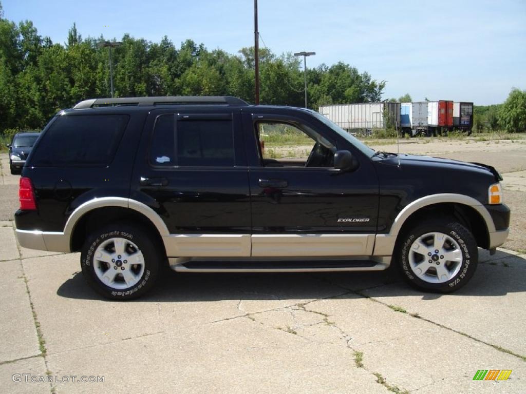 2005 Explorer Eddie Bauer 4x4 - Black / Medium Parchment photo #6