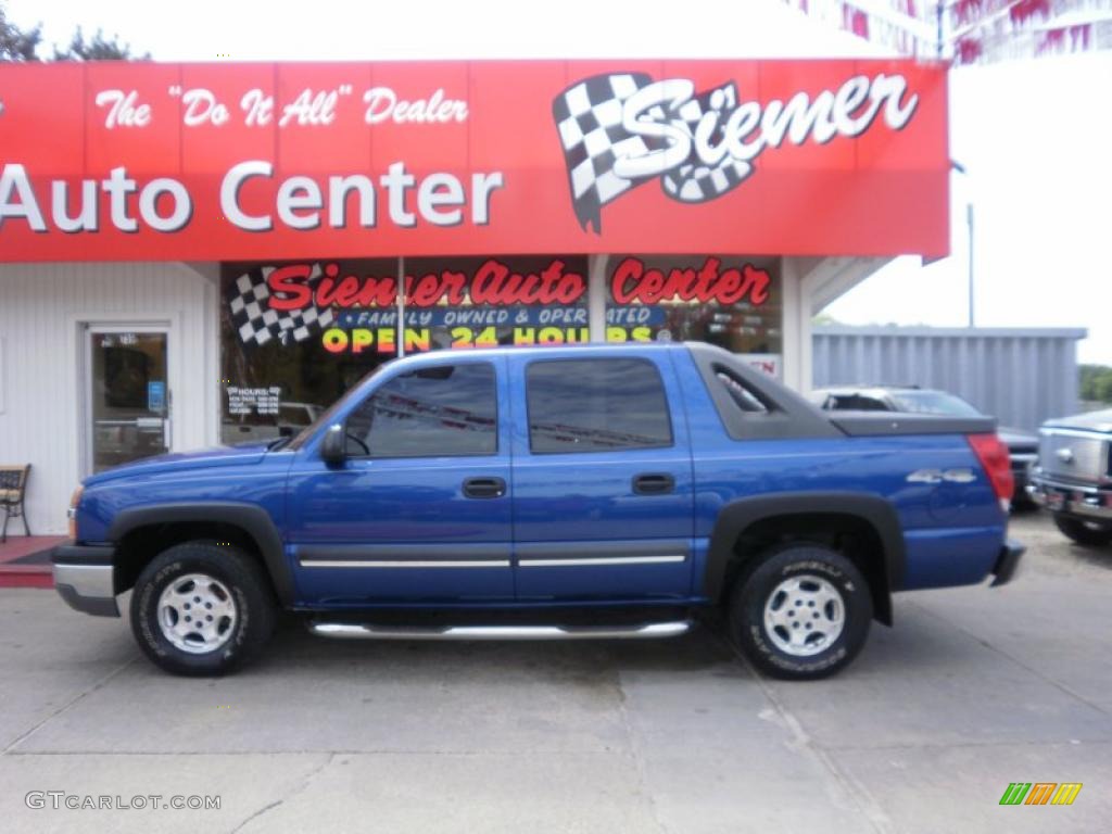 2003 Avalanche 1500 4x4 - Arrival Blue / Dark Charcoal photo #1