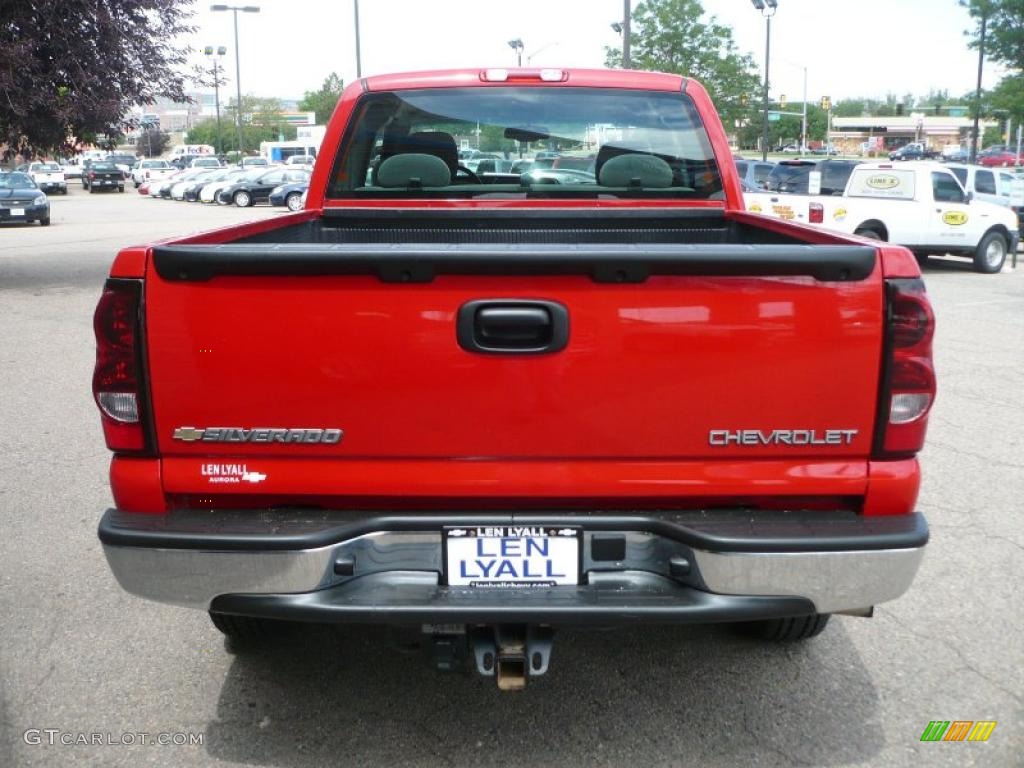 2004 Silverado 1500 LS Extended Cab 4x4 - Victory Red / Dark Charcoal photo #5