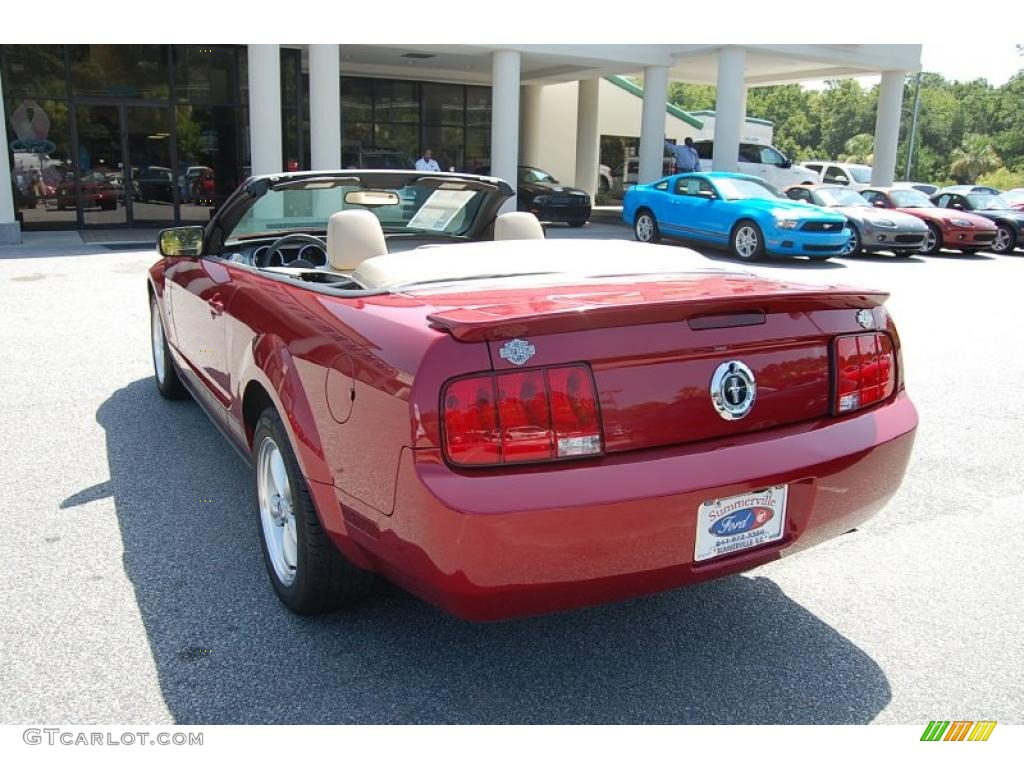 2007 Mustang V6 Deluxe Convertible - Redfire Metallic / Medium Parchment photo #18