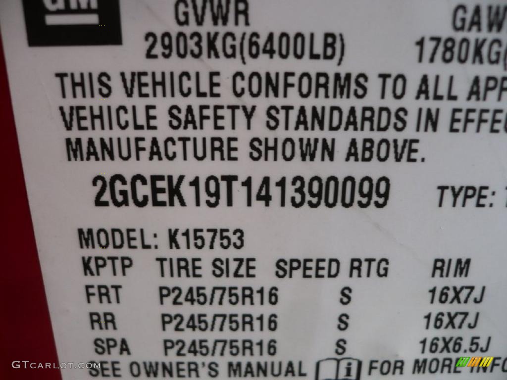 2004 Silverado 1500 LS Extended Cab 4x4 - Victory Red / Dark Charcoal photo #31