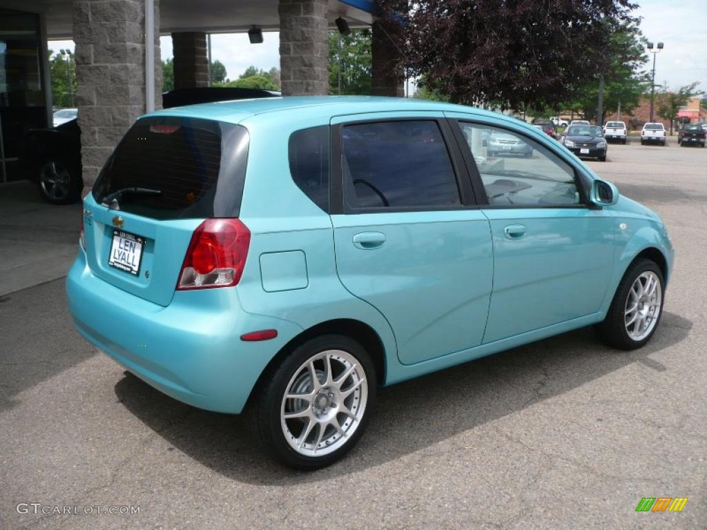 2005 Aveo LS Hatchback - Aqua Metallic / Gray photo #6