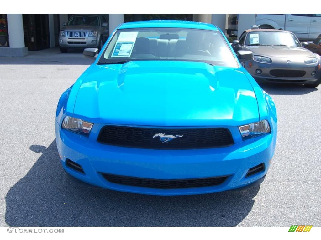 2010 Mustang V6 Coupe - Grabber Blue / Stone photo #12