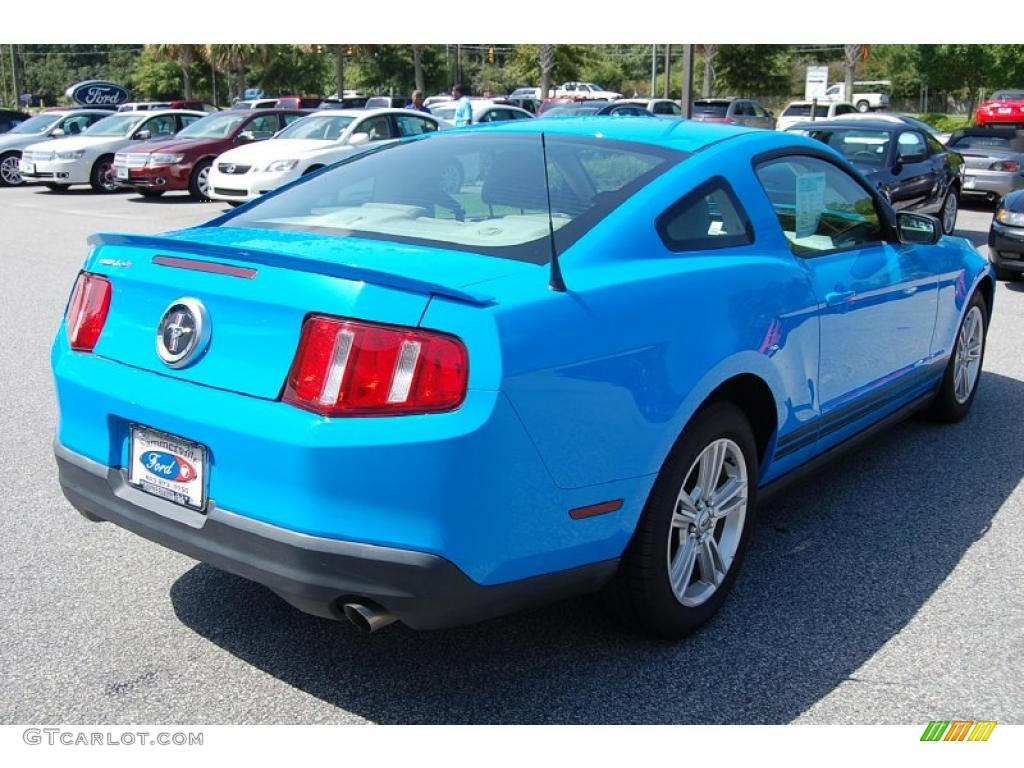 2010 Mustang V6 Coupe - Grabber Blue / Stone photo #14