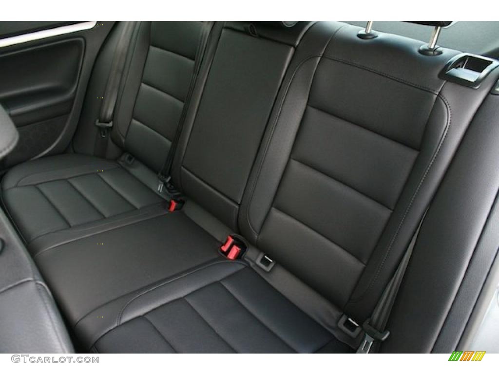 2010 Jetta Limited Edition Sedan - Platinum Grey Metallic / Titan Black photo #17