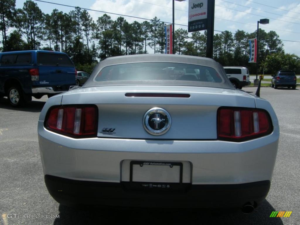 2010 Mustang V6 Convertible - Brilliant Silver Metallic / Stone photo #4