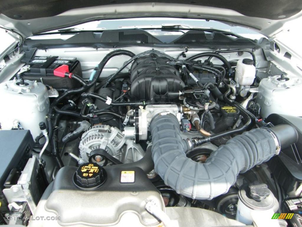 2010 Mustang V6 Convertible - Brilliant Silver Metallic / Stone photo #34