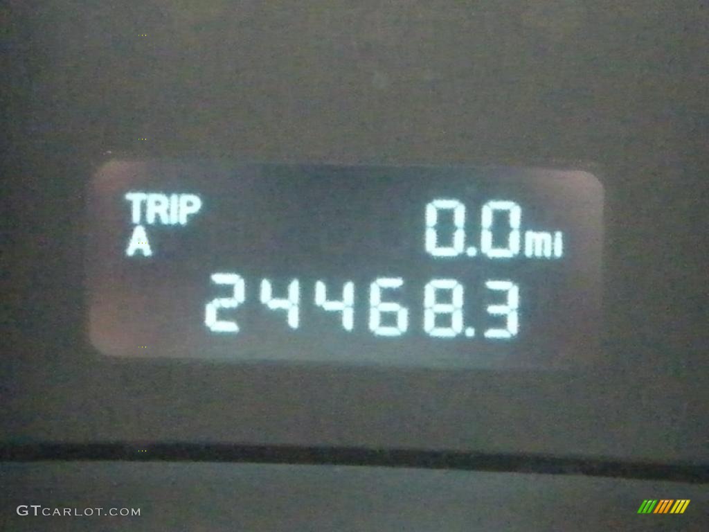 2010 Mustang V6 Convertible - Brilliant Silver Metallic / Stone photo #35