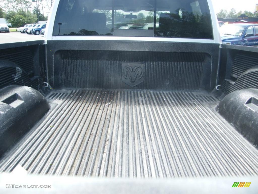 2009 Ram 1500 SLT Quad Cab - Bright Silver Metallic / Dark Slate/Medium Graystone photo #23
