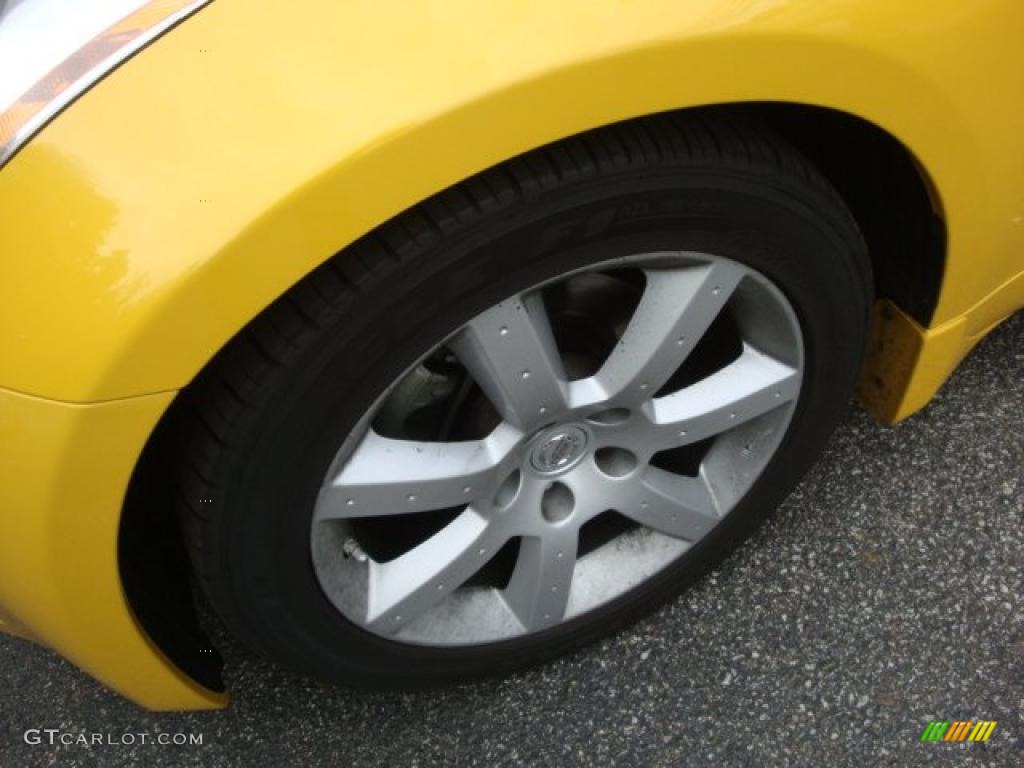 2005 350Z Touring Roadster - Ultra Yellow Metallic / Charcoal photo #12