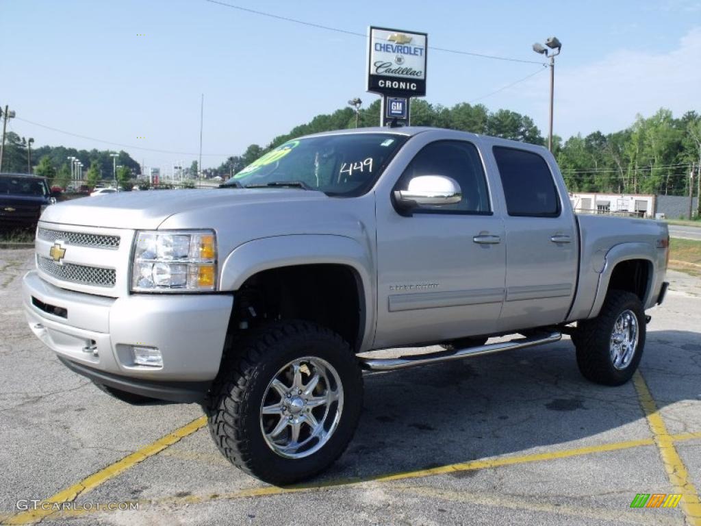 Sheer Silver Metallic Chevrolet Silverado 1500