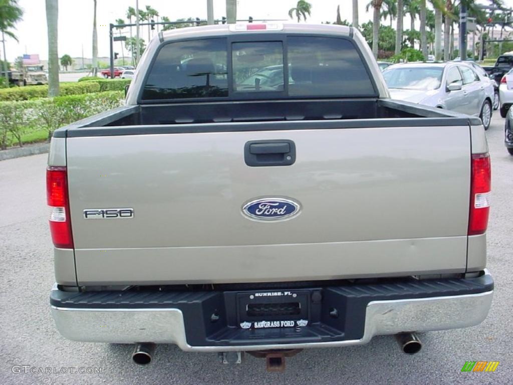 2004 F150 Lariat SuperCrew - Arizona Beige Metallic / Black photo #7