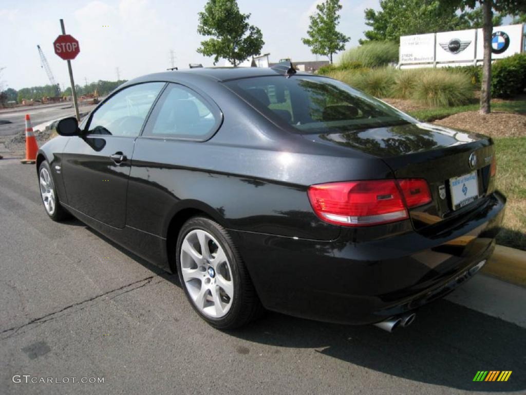 2010 3 Series 328i xDrive Coupe - Jet Black / Black photo #4