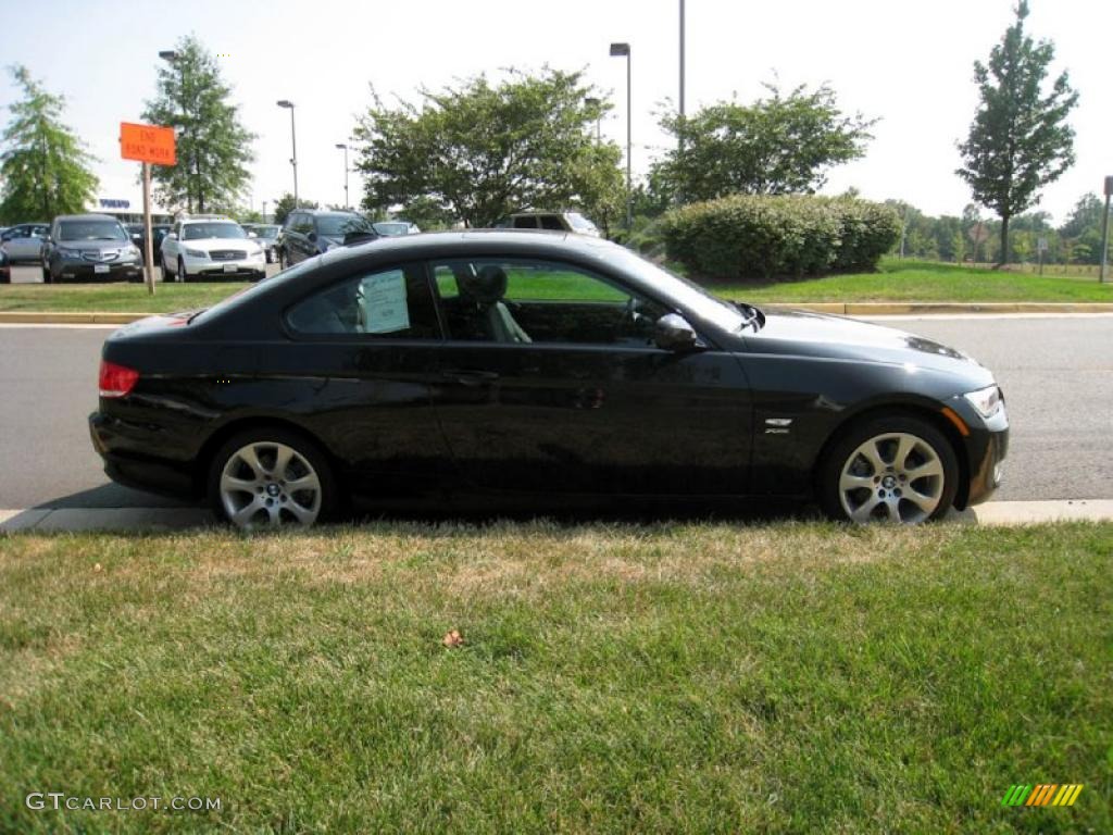 2010 3 Series 328i xDrive Coupe - Jet Black / Black photo #7