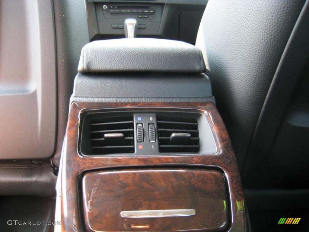 2010 3 Series 328i xDrive Coupe - Jet Black / Black photo #30