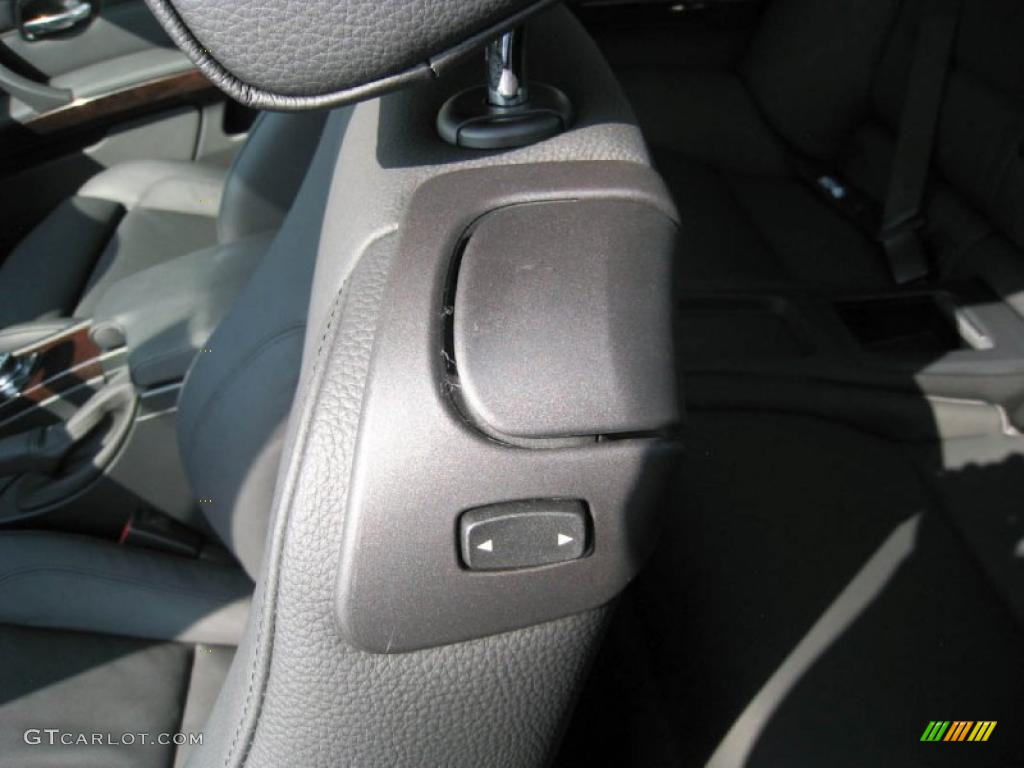2010 3 Series 328i xDrive Coupe - Jet Black / Black photo #31