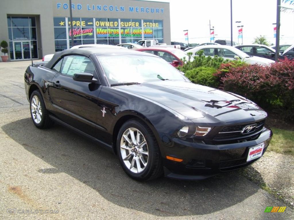2011 Mustang V6 Premium Convertible - Ebony Black / Charcoal Black photo #2