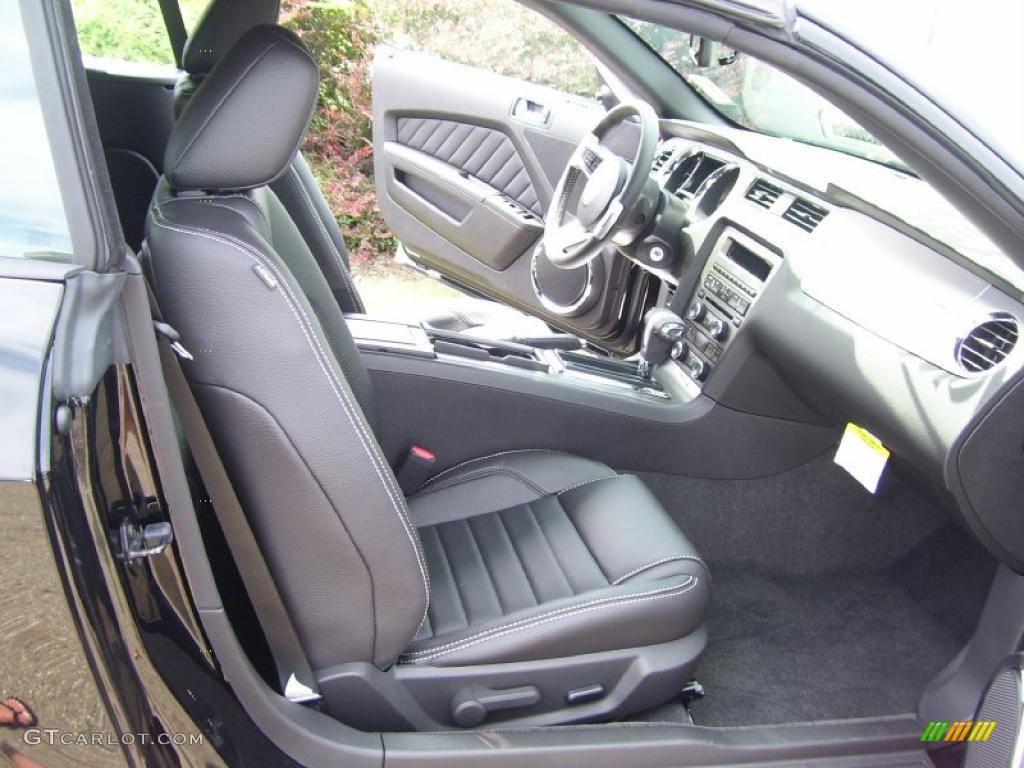 2011 Mustang V6 Premium Convertible - Ebony Black / Charcoal Black photo #8