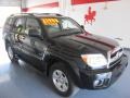 Black - 4Runner SR5 Photo No. 1