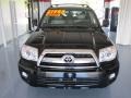 Black - 4Runner SR5 Photo No. 2
