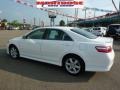 Super White - Camry SE Photo No. 7